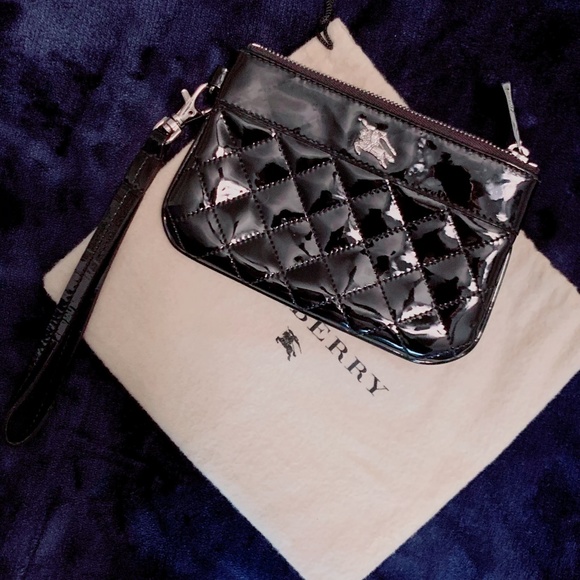 Authentic BURBERRY clutch wallet - Picture 3 of 8